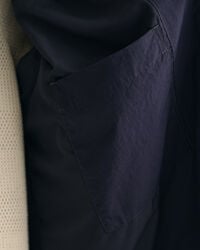 Blusão com capuz leve