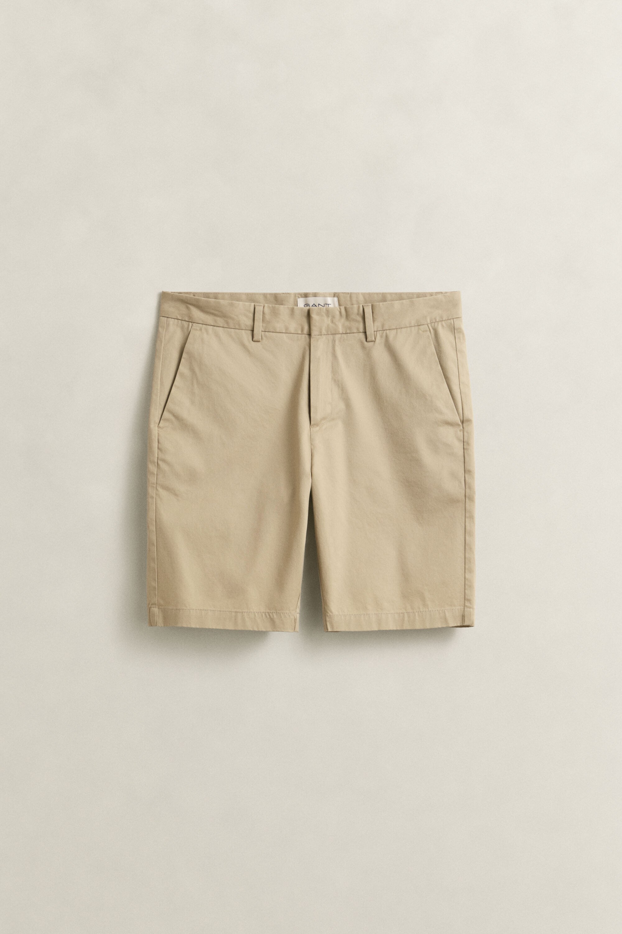 Calções chino desportivos
