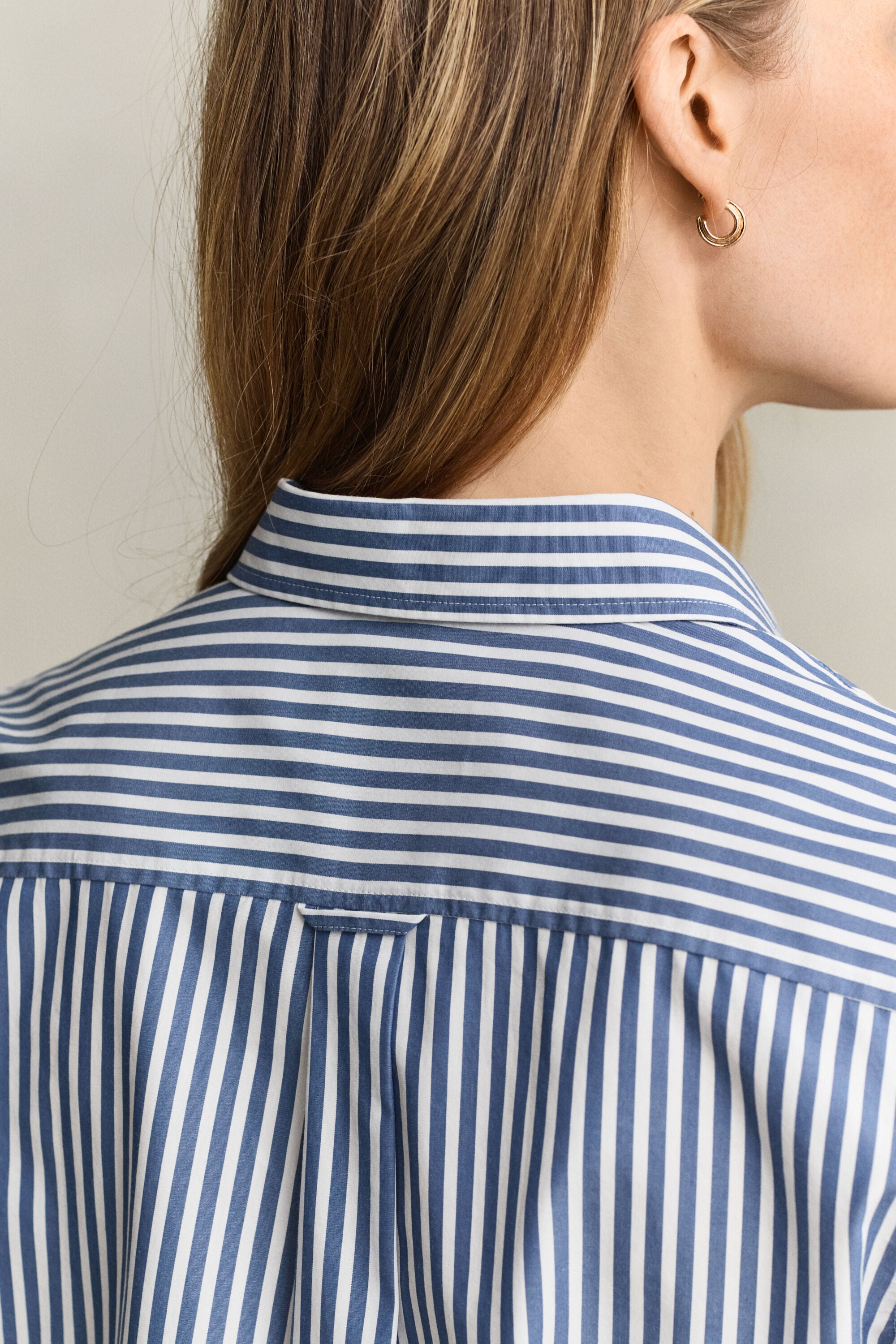 Camisa em popelina às riscas Classic regular fit