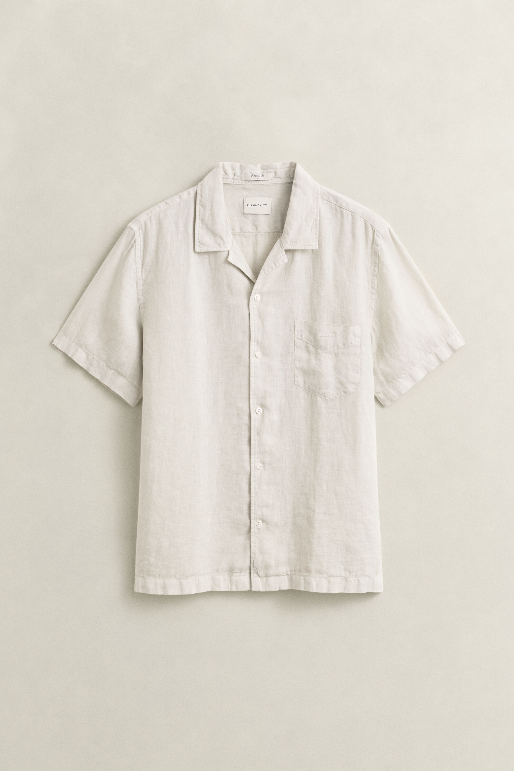 Camisa de manga curta em linho