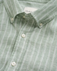 Camisa de linho &agrave;s riscas regular fit