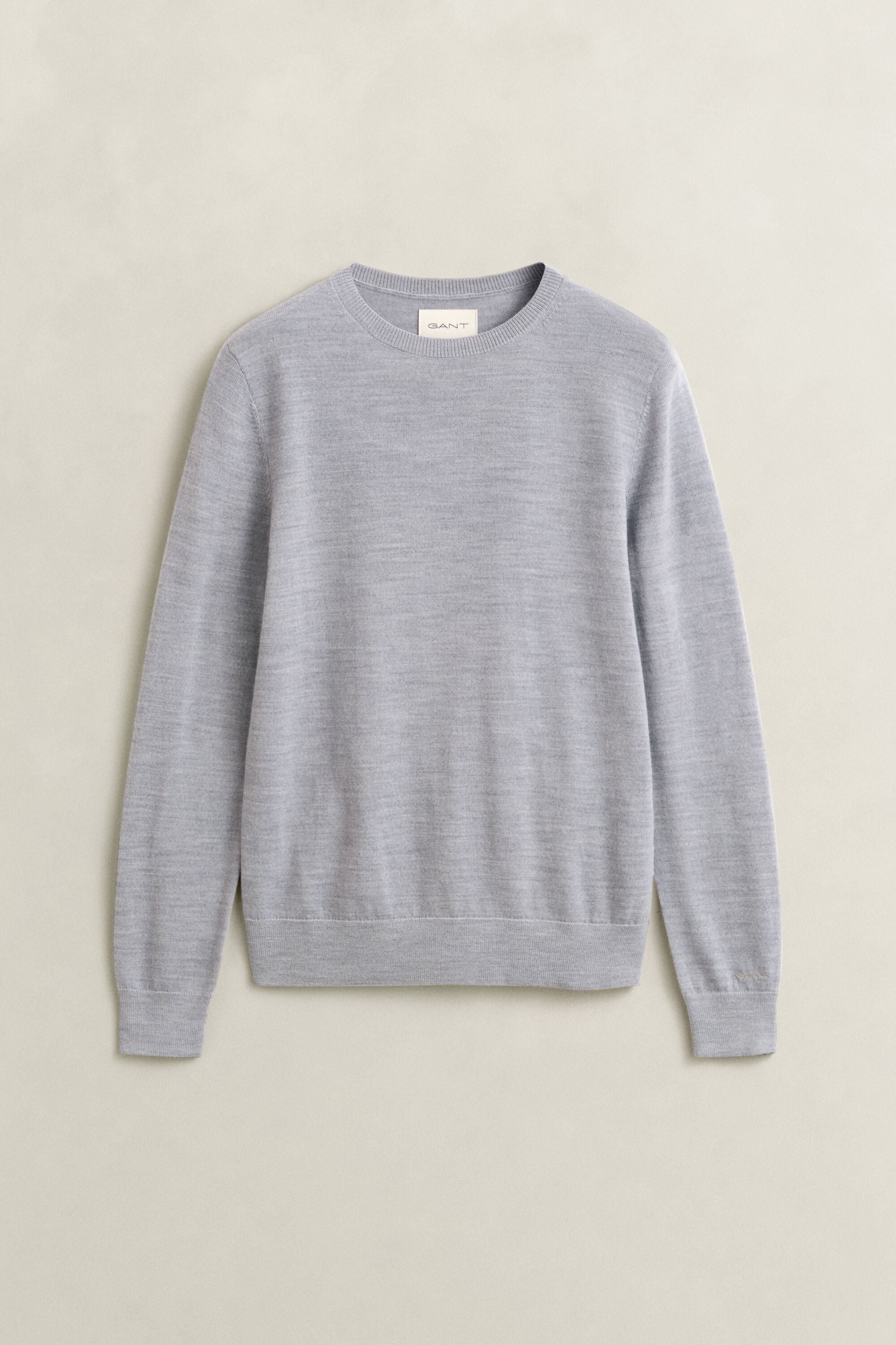 Camisola de malha com decote redondo em lã de merino extrafina