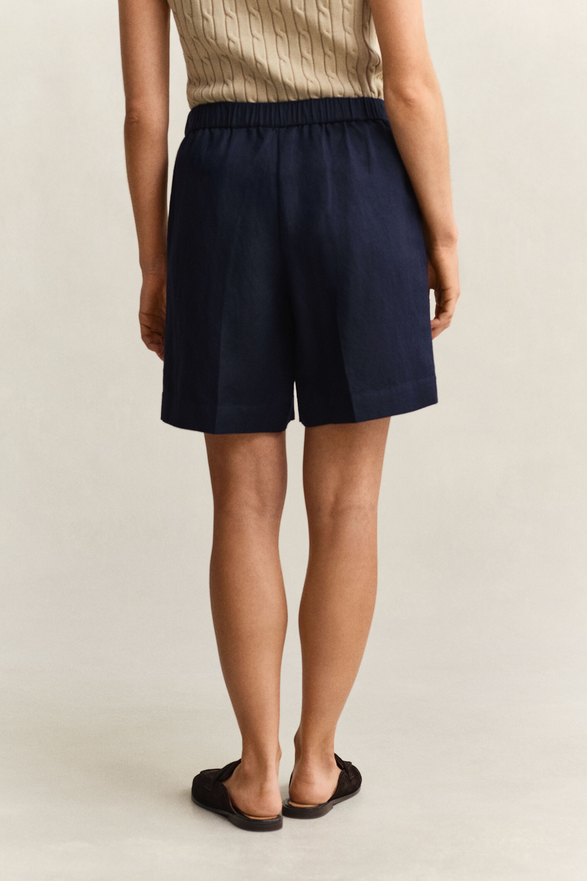 Calções em mistura de linho