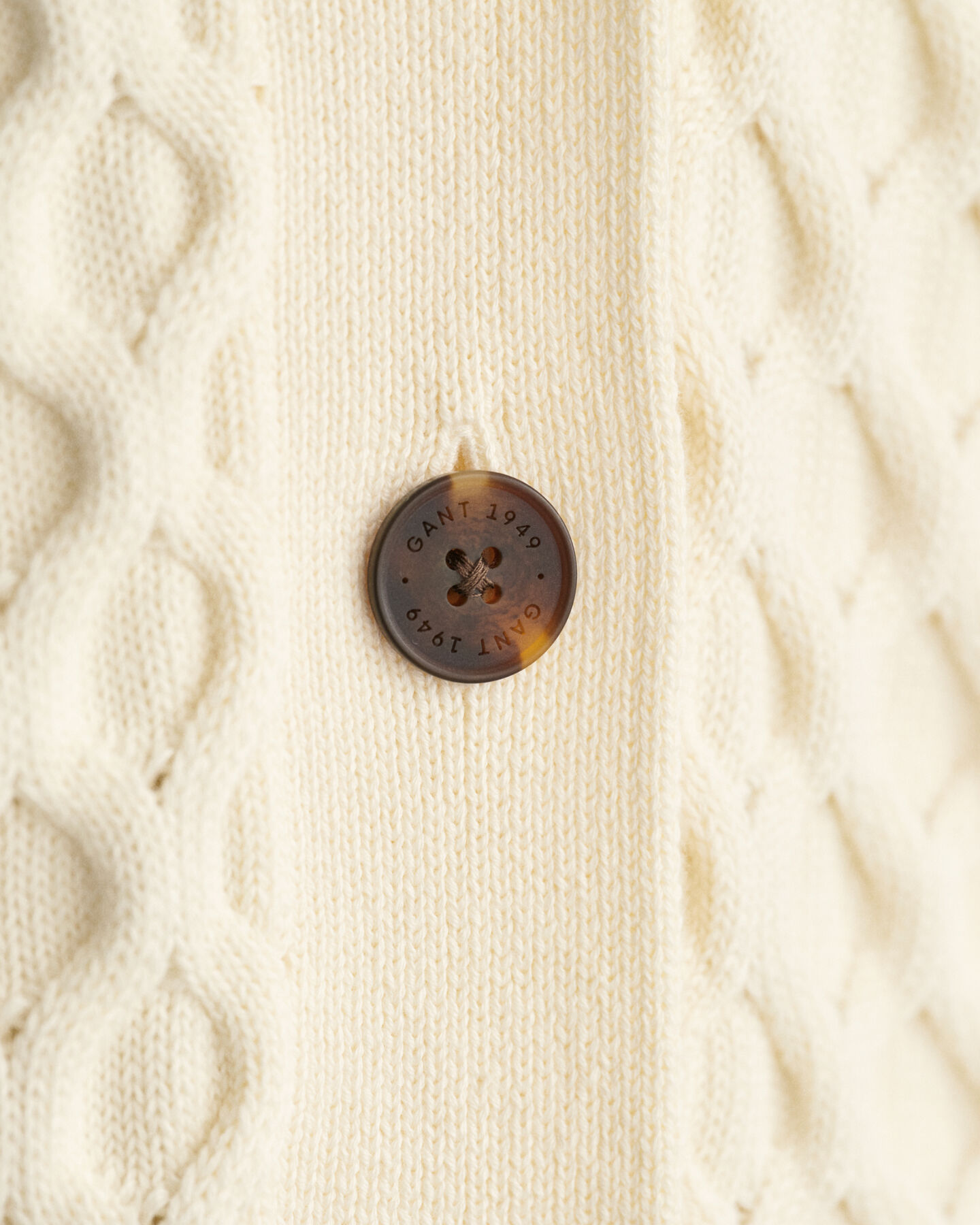 Casaco de malha texturizada