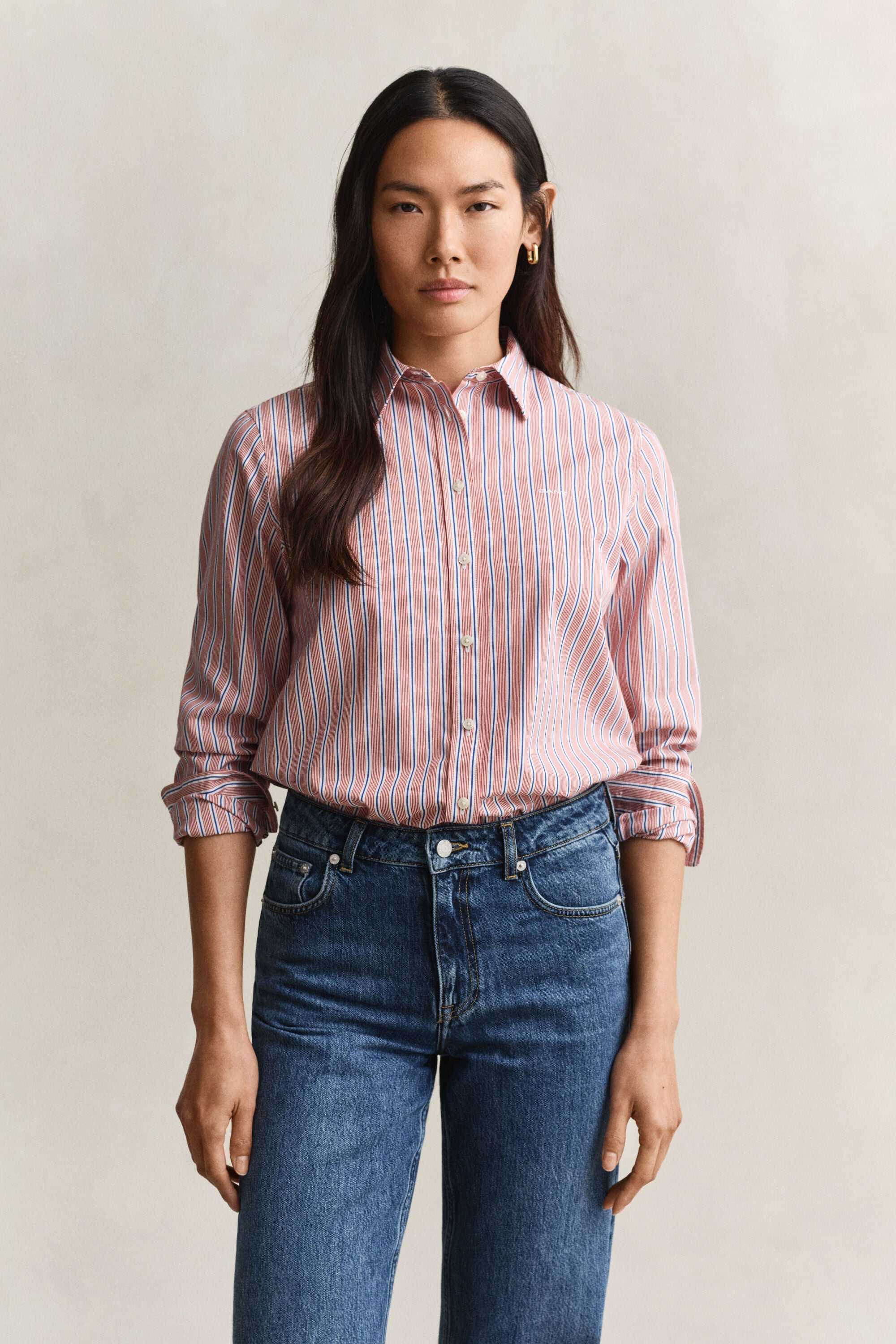 Camisa em popelina às riscas clássica regular fit