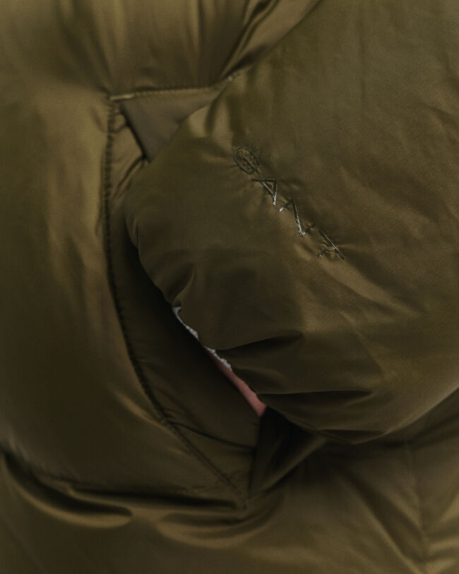 Sobretudo de penas comprido