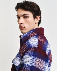 Sobrecamisa em mistura de lã com padrão de xadrez