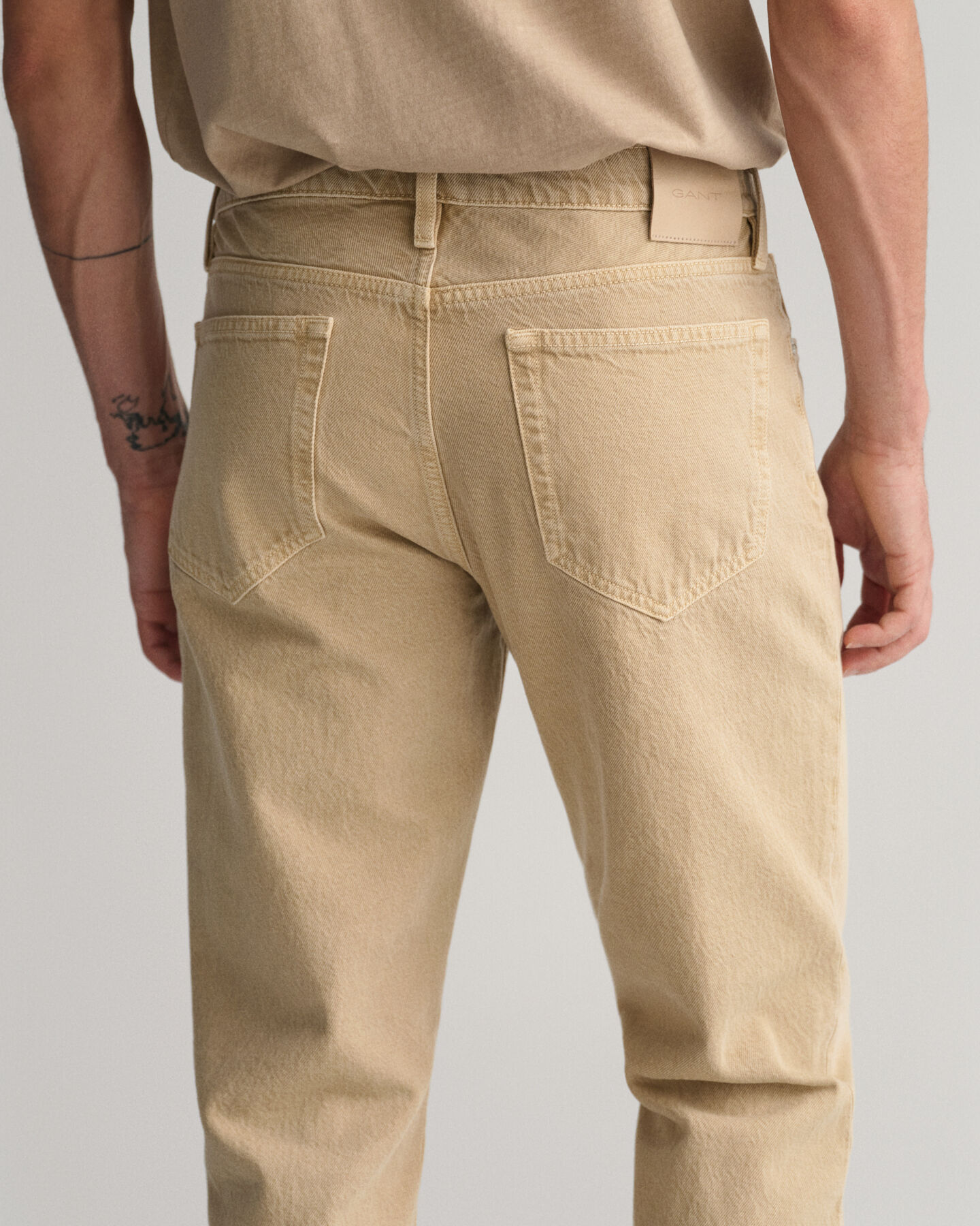 Cal&ccedil;as de ganga coloridas Arley regular fit