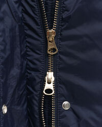 Sobretudo de penas comprido