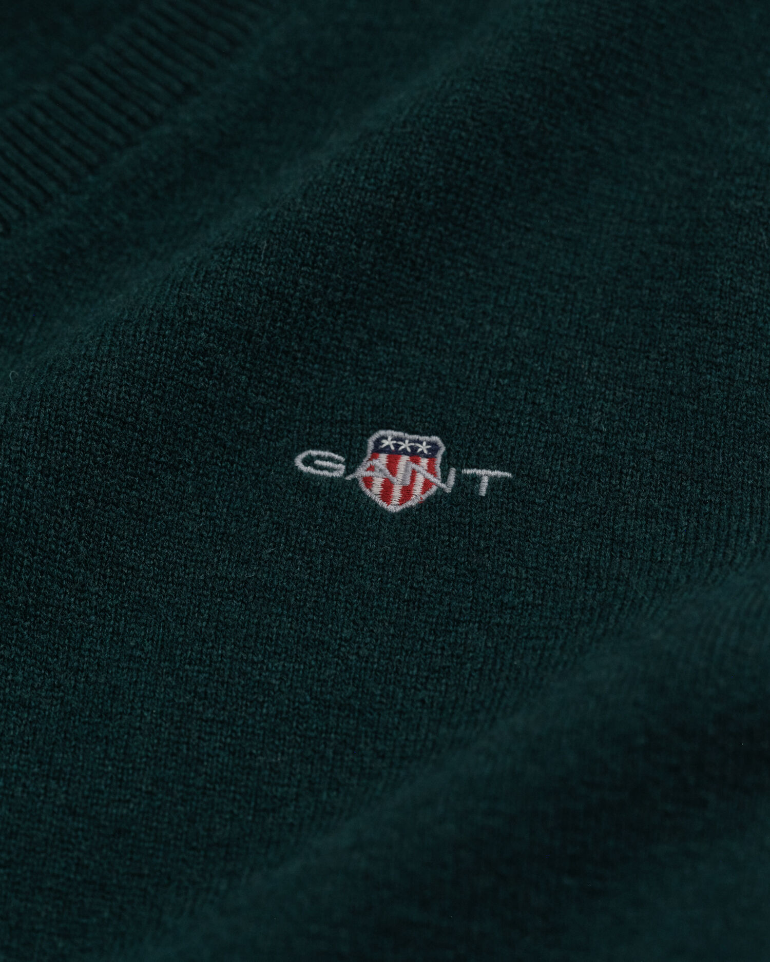 Pullover com decote em V em lã extrafina