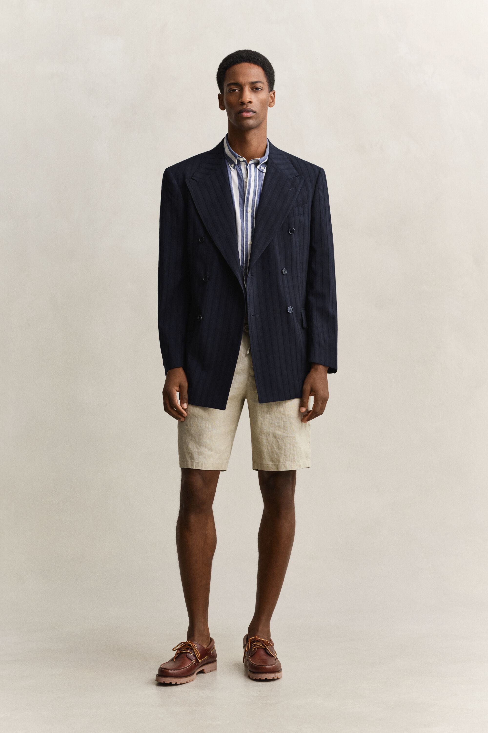 Camisa em voile de algodão às riscas