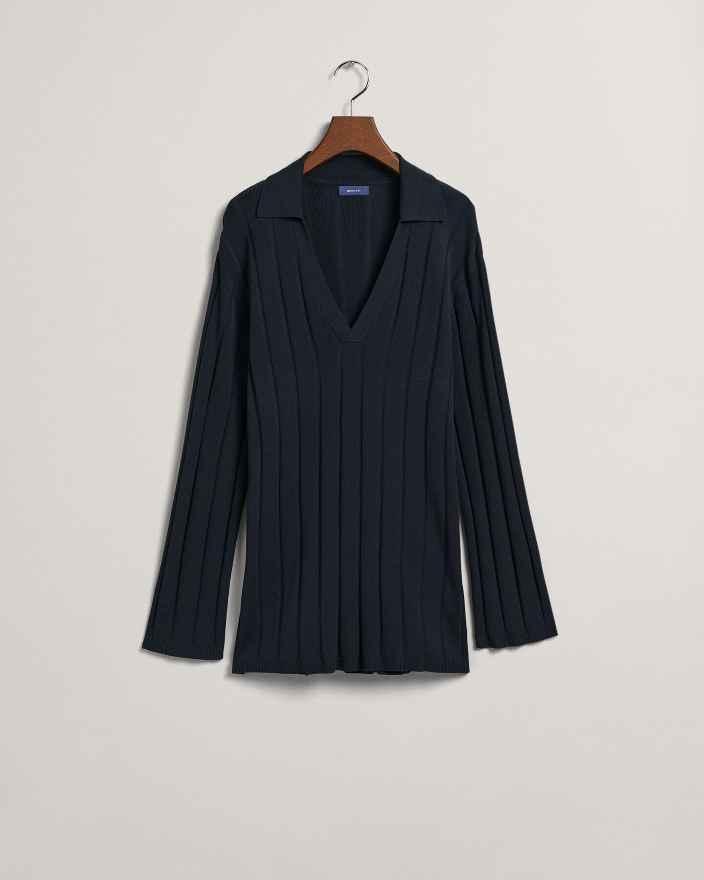 Pulover de malha com colarinho aberto