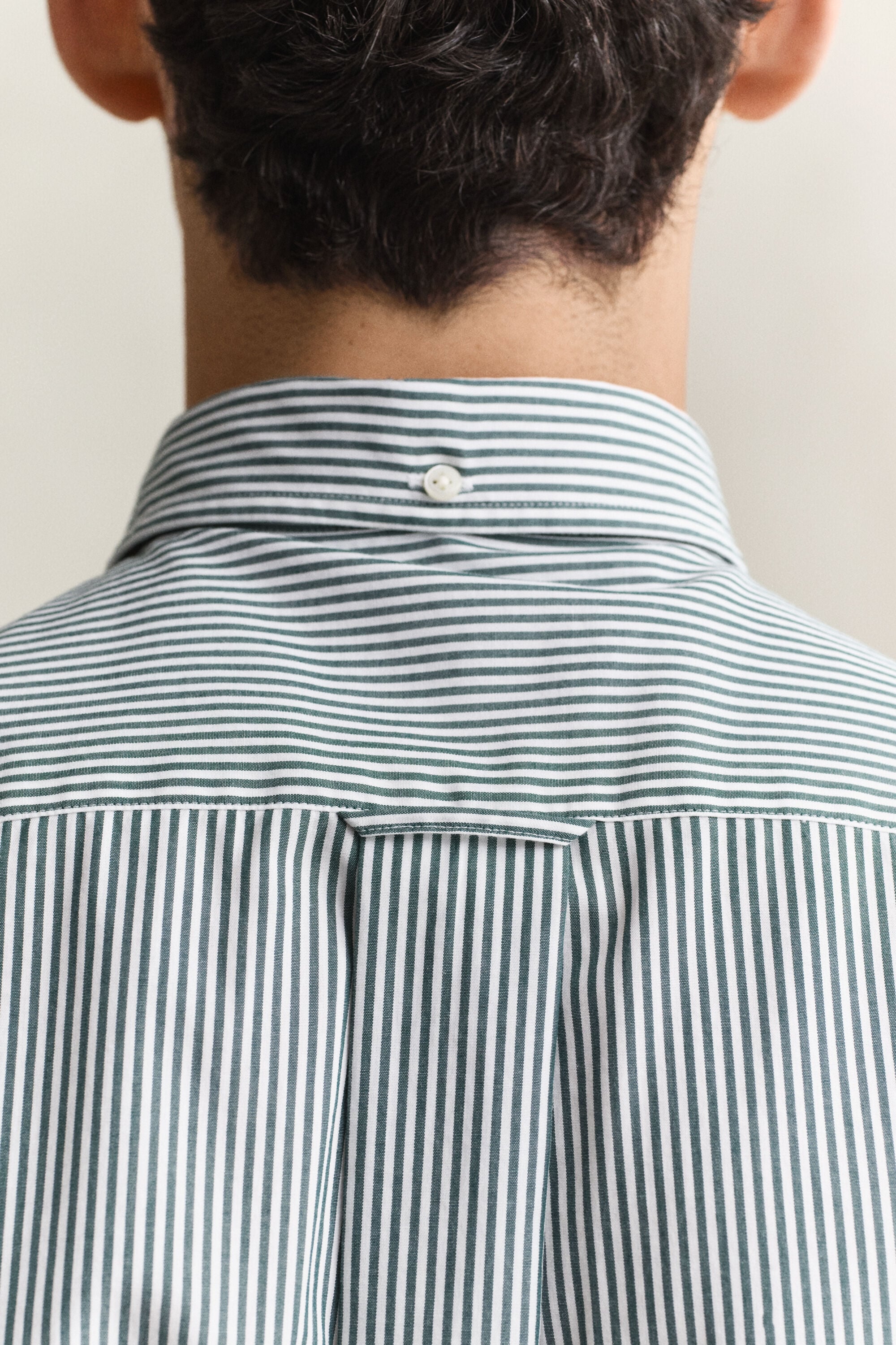 Camisa em popelina às riscas Classic regular fit