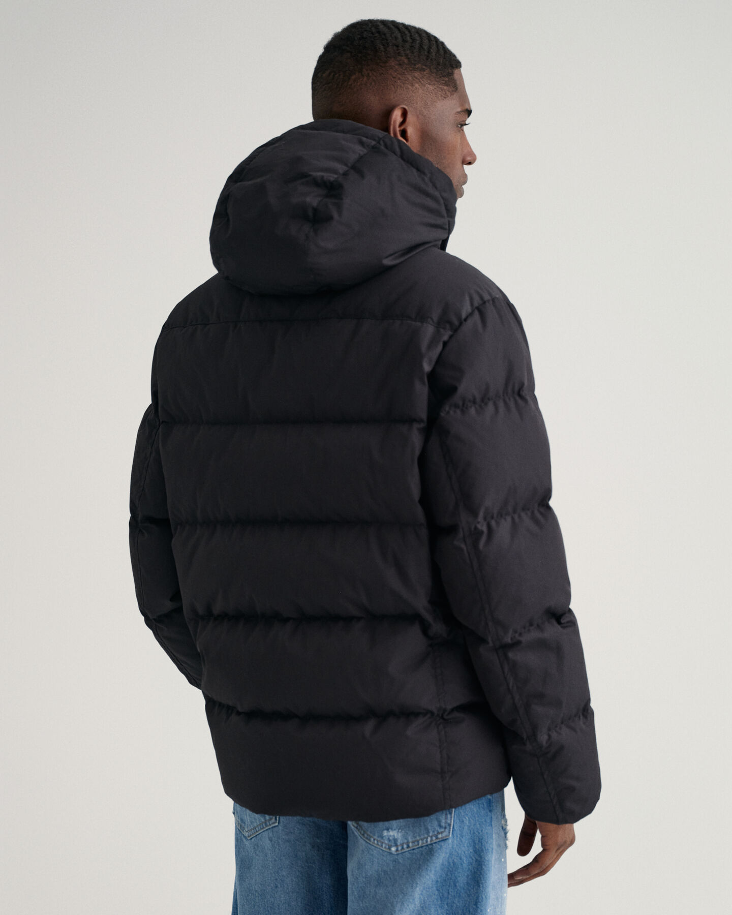 Blus&atilde;o de penas Alta