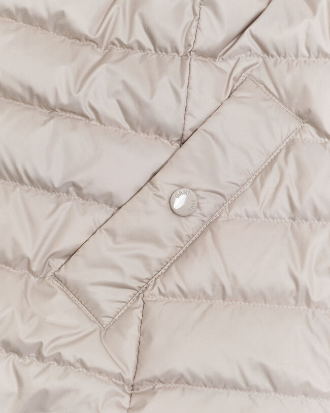 Blusão de penas leve