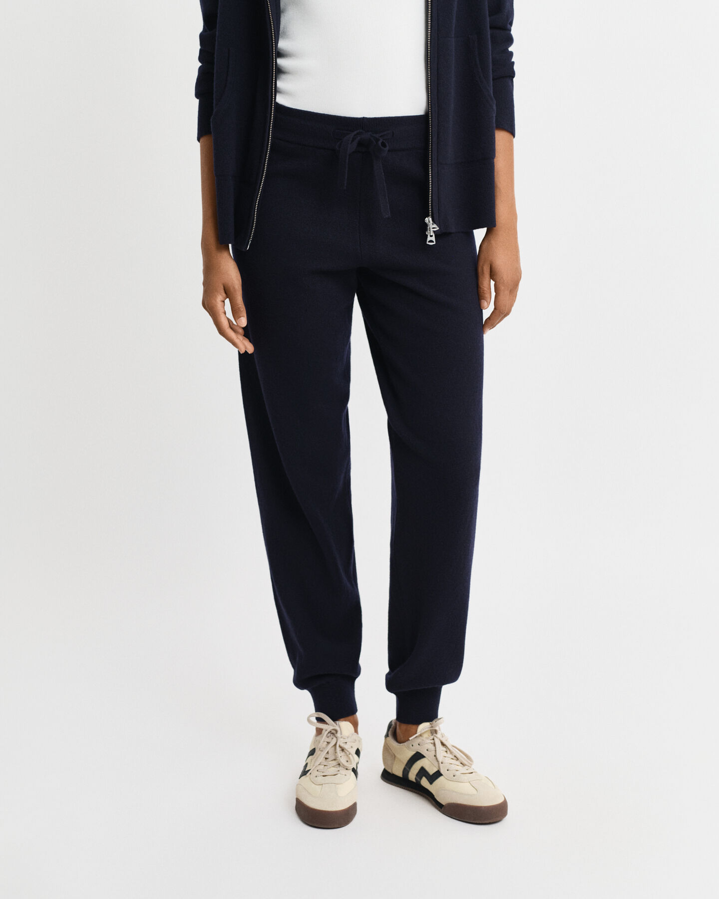 Calças em malha de lã extrafina