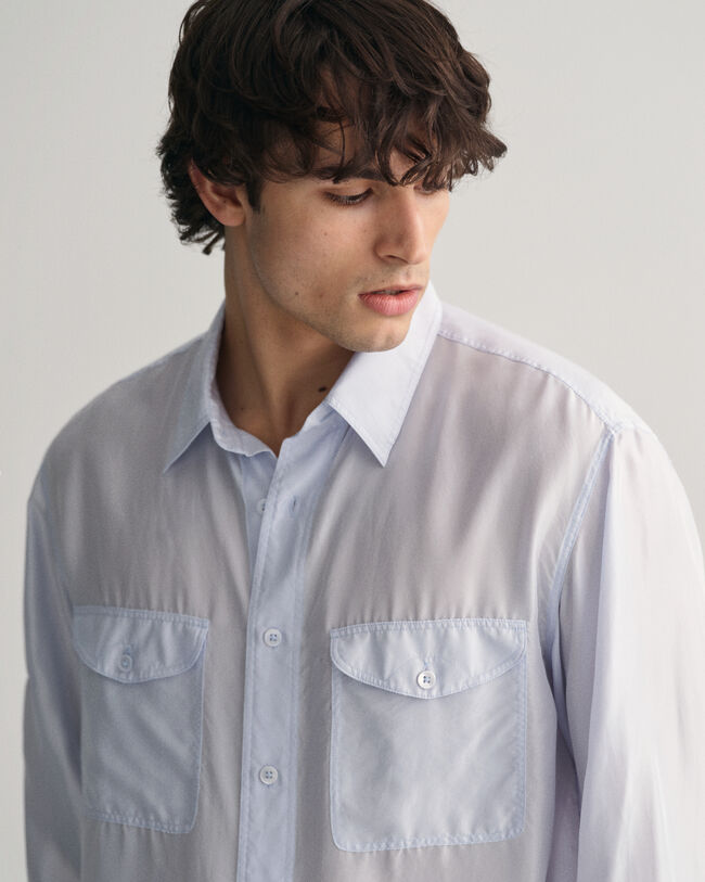 Camisa em seda relaxed fit