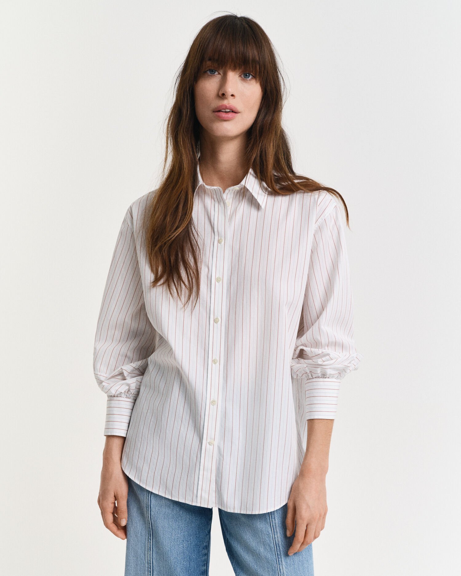 Camisa com mangas volumosas às riscas relaxed fit