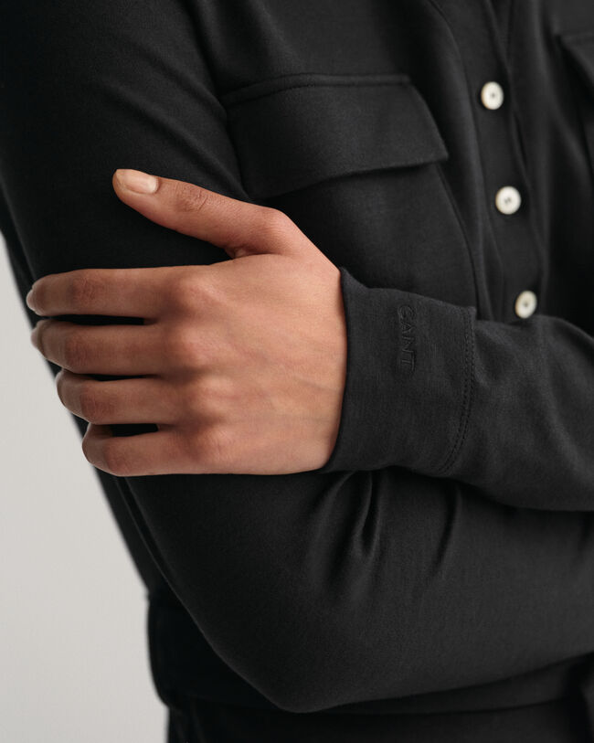 Vestido em jersey com colarinho de polo slim fit