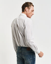 Camisa Oxford clássica às riscas regular fit