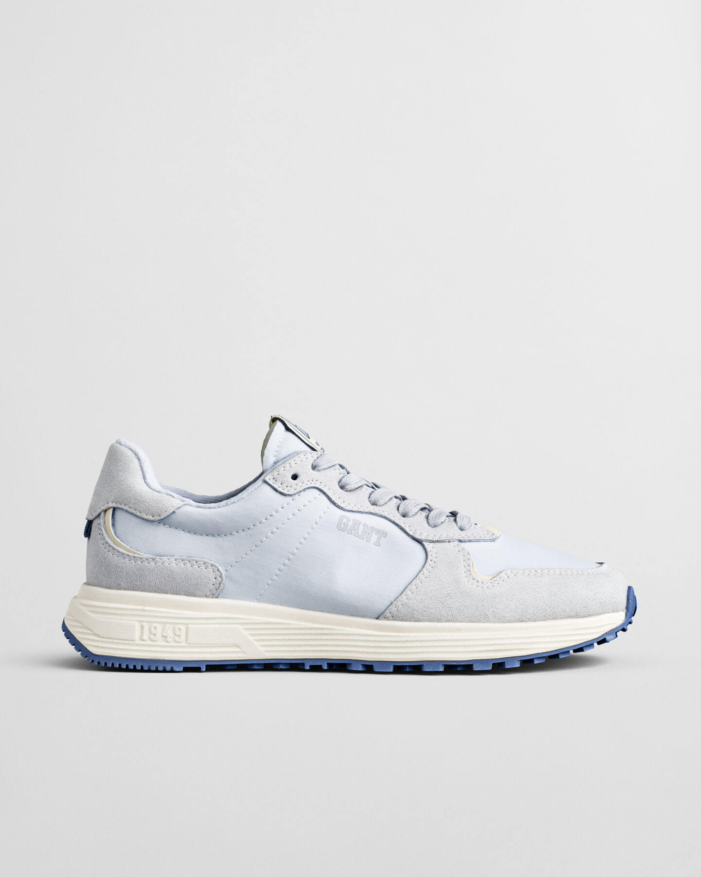 Ténis em camurça Beywin