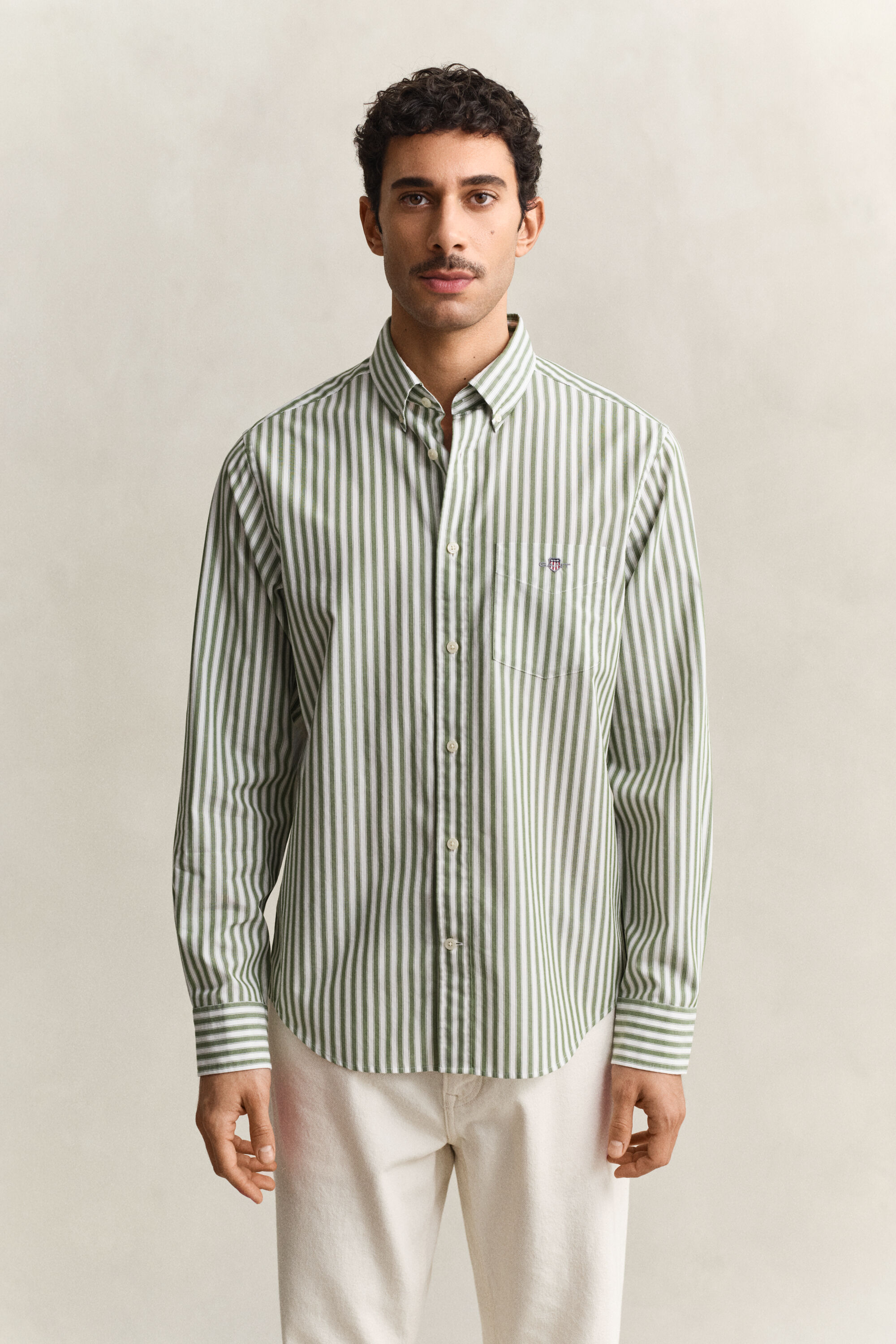 Camisa em popelina às riscas Classic