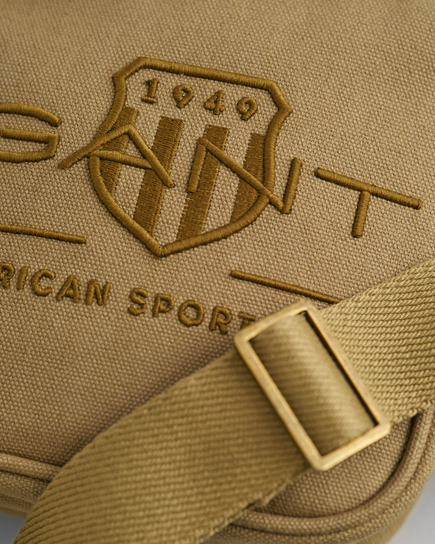 Mala a tiracolo Tonal Shield