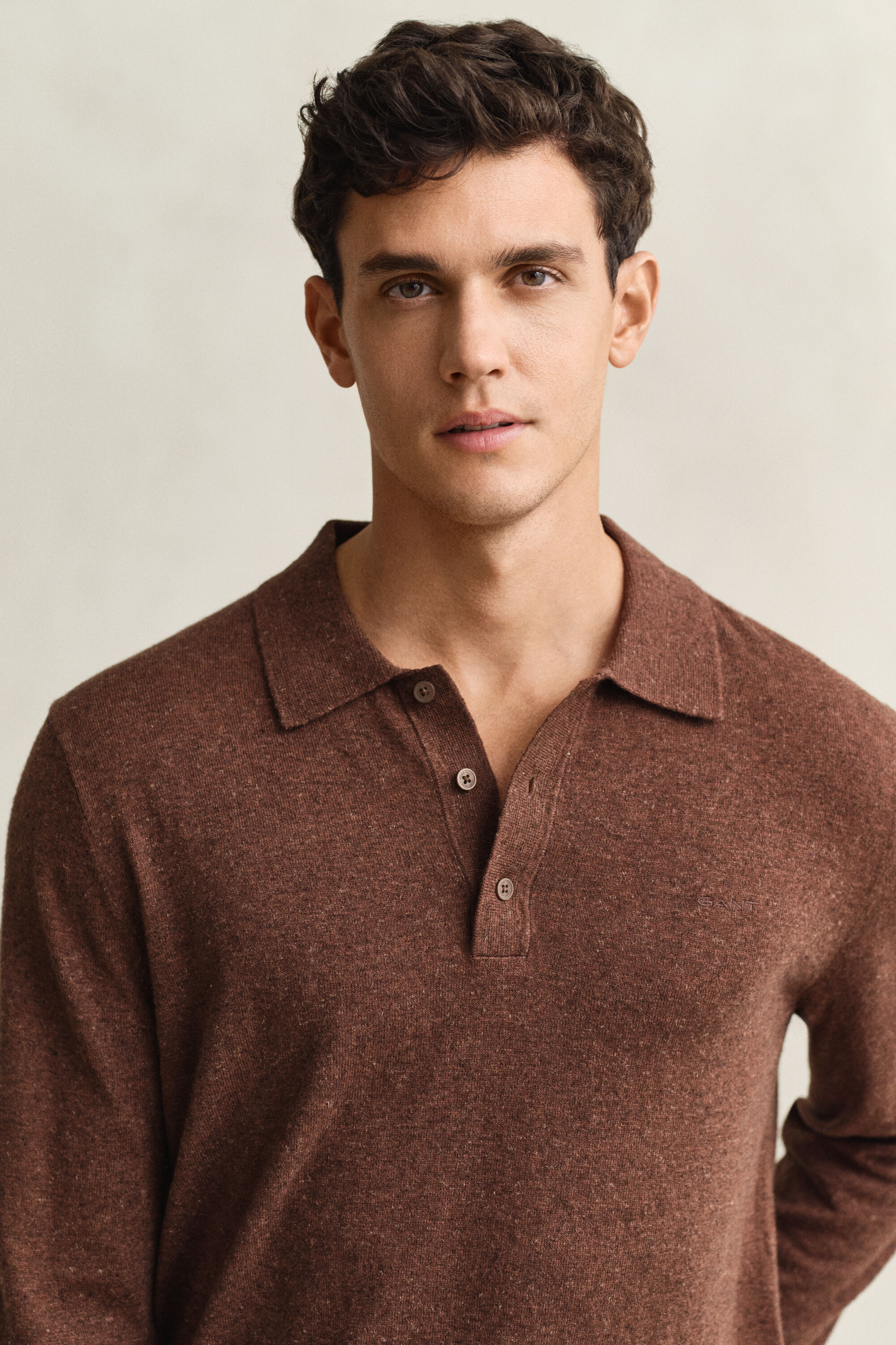 Camisola de malha estilo polo em algodão com mistura de fios