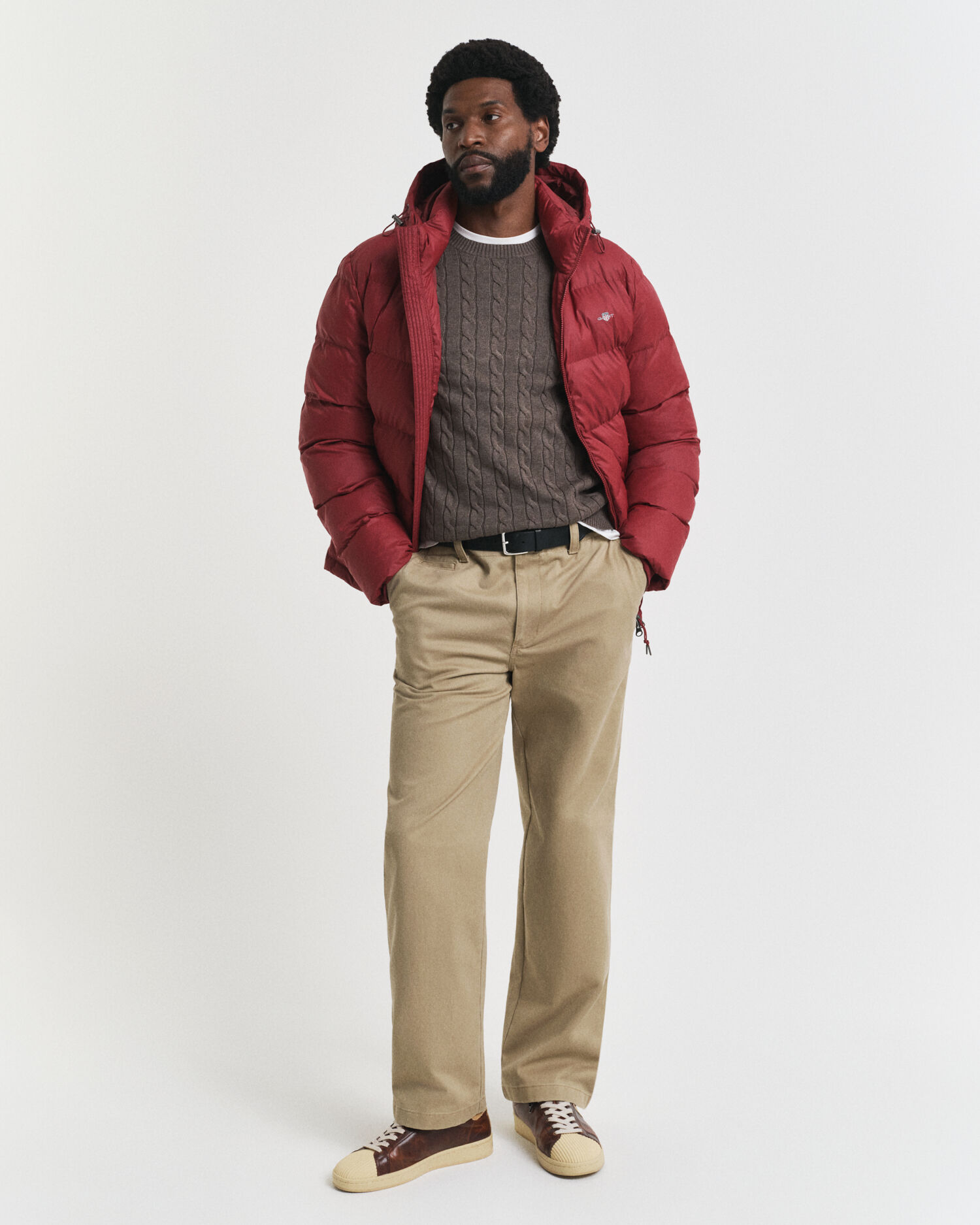 Camisola em malha entrançada de algodão com decote redondo