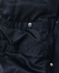 Blusão de penas com comprimento médio