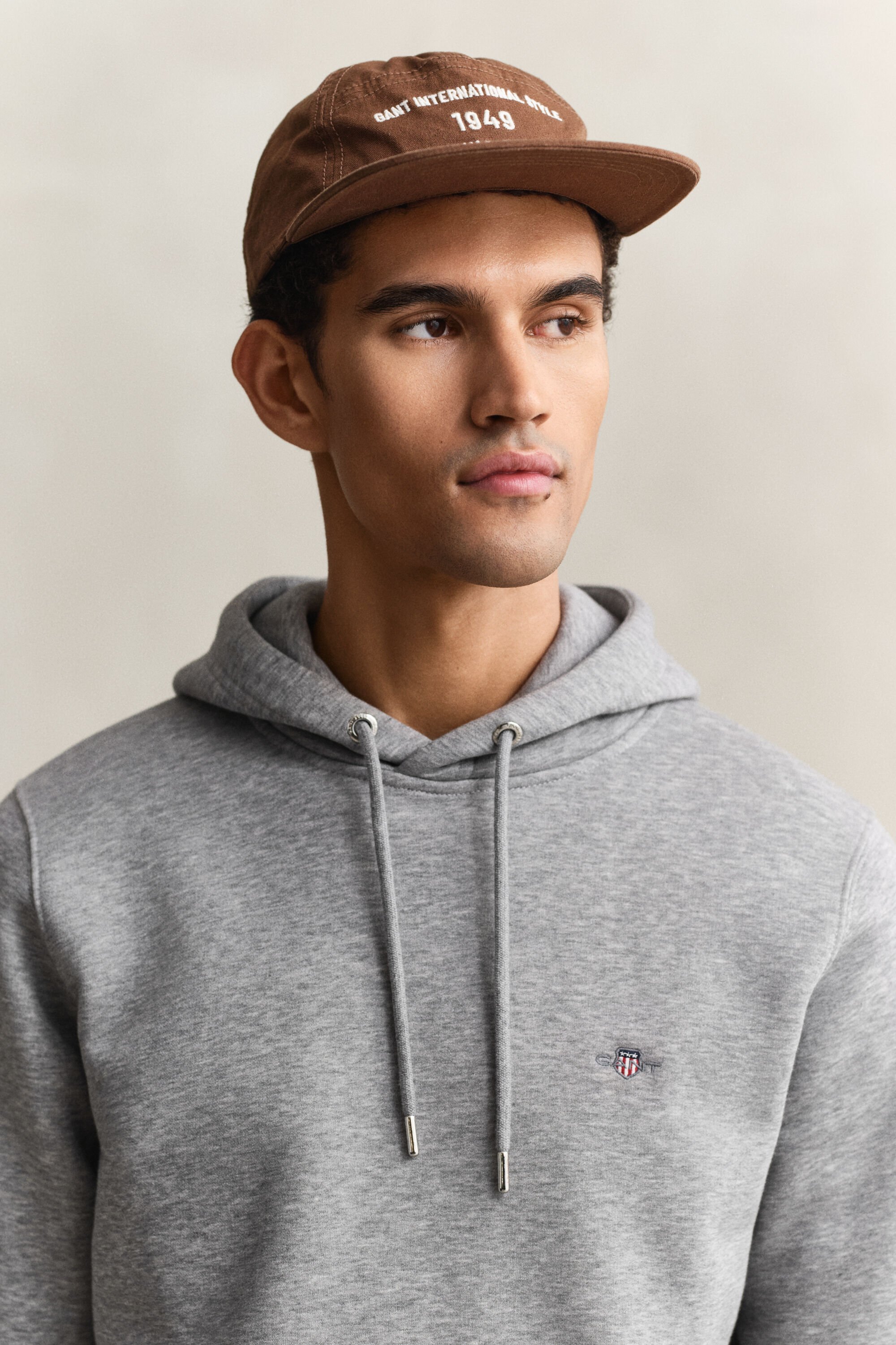 Sweatshirt com capuz Shield