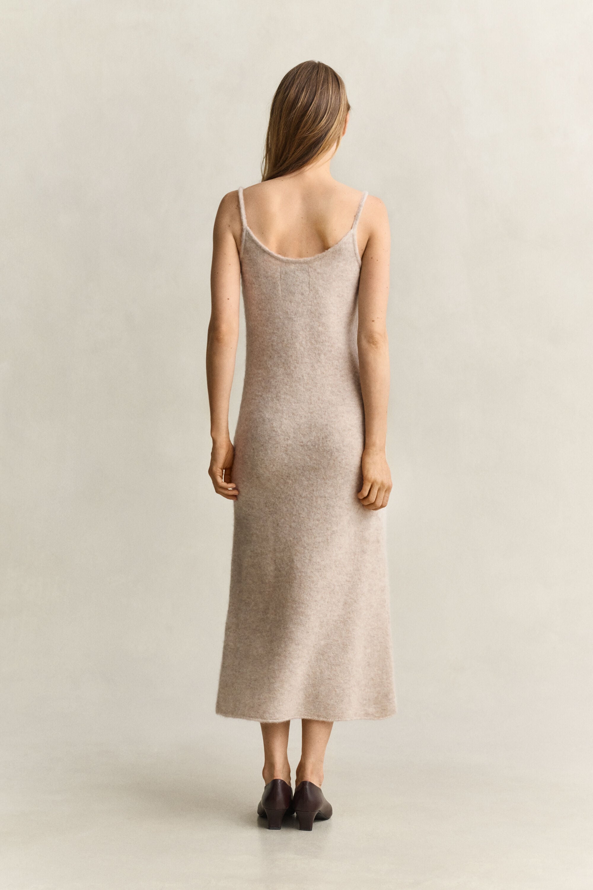 Vestido de alças em malha de mistura de lã de alpaca