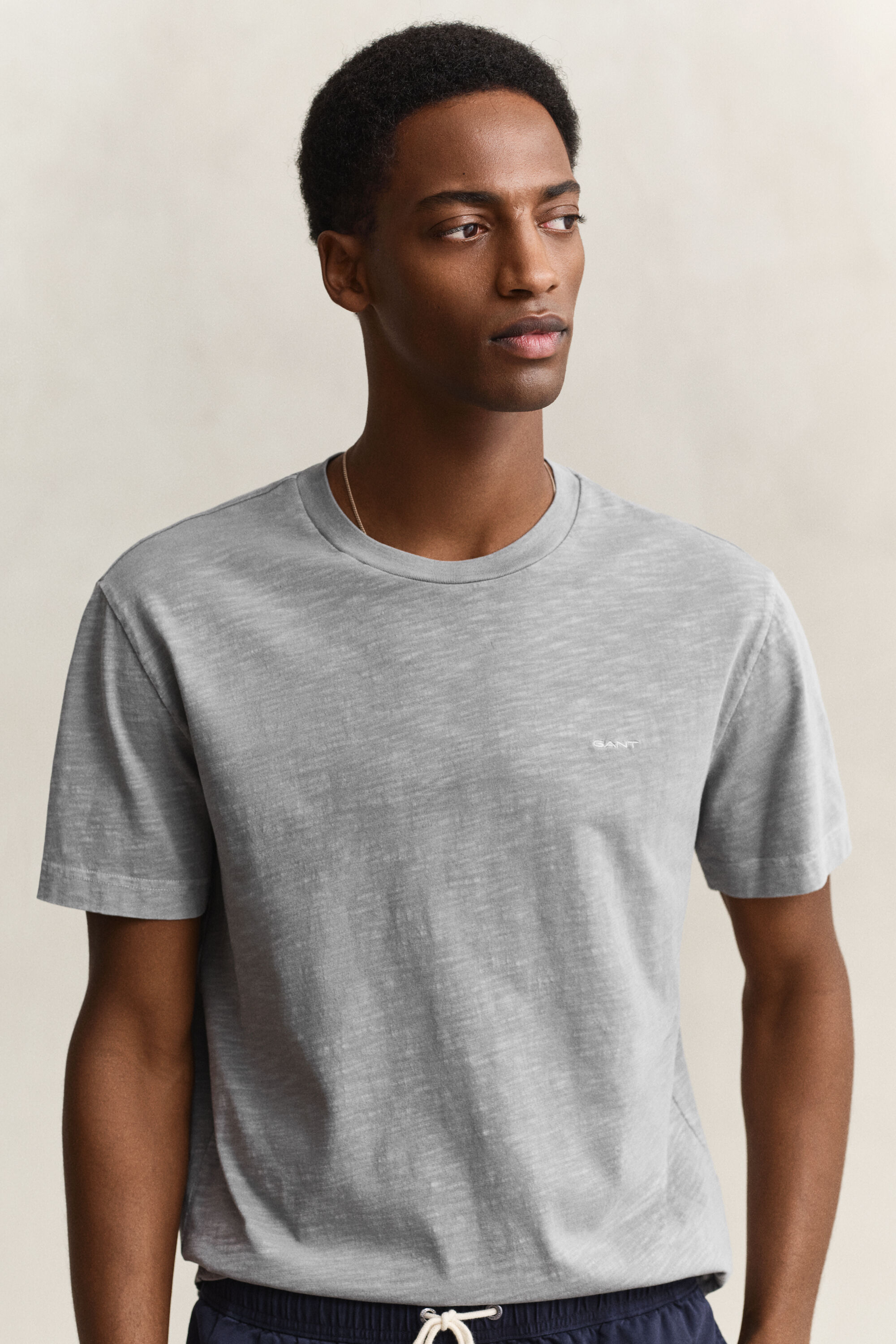 T-shirt com efeito desgastado