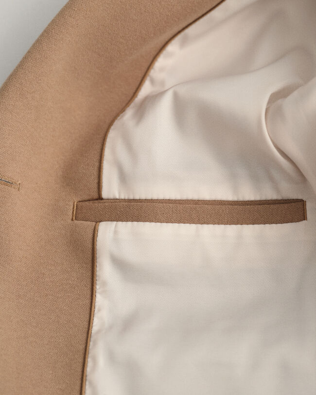 Blazer em jersey corte normal