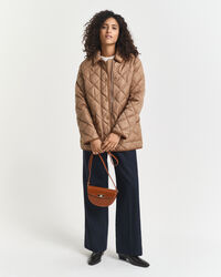 Casaco acolchoado com detalhes em bombazina