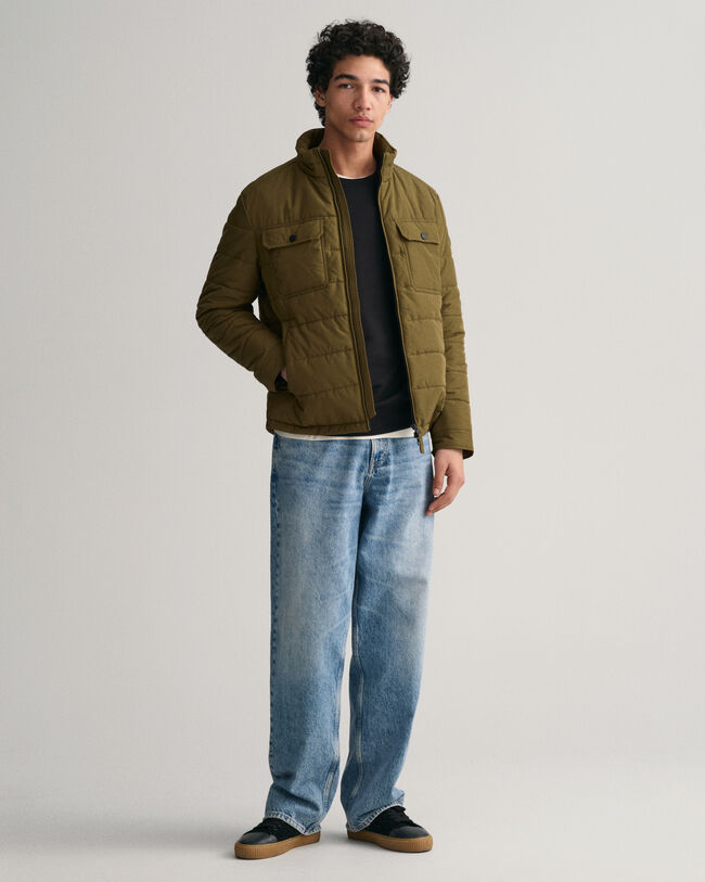 Blus&atilde;o acolchoado com canais