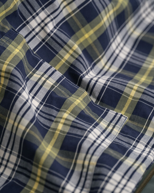 Casaco rústico com acabamento encerado