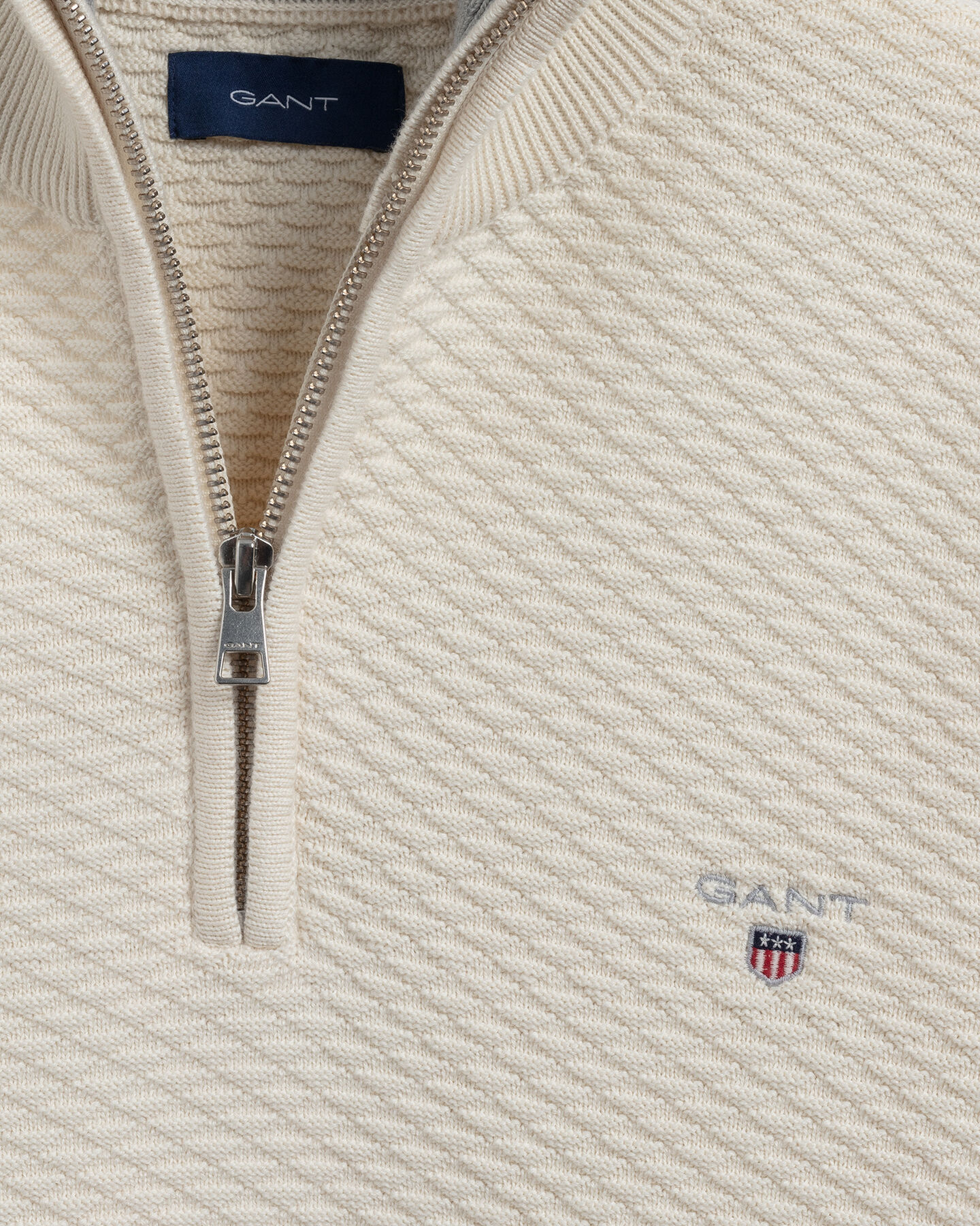 Camisola Triangle Texture com meio fecho