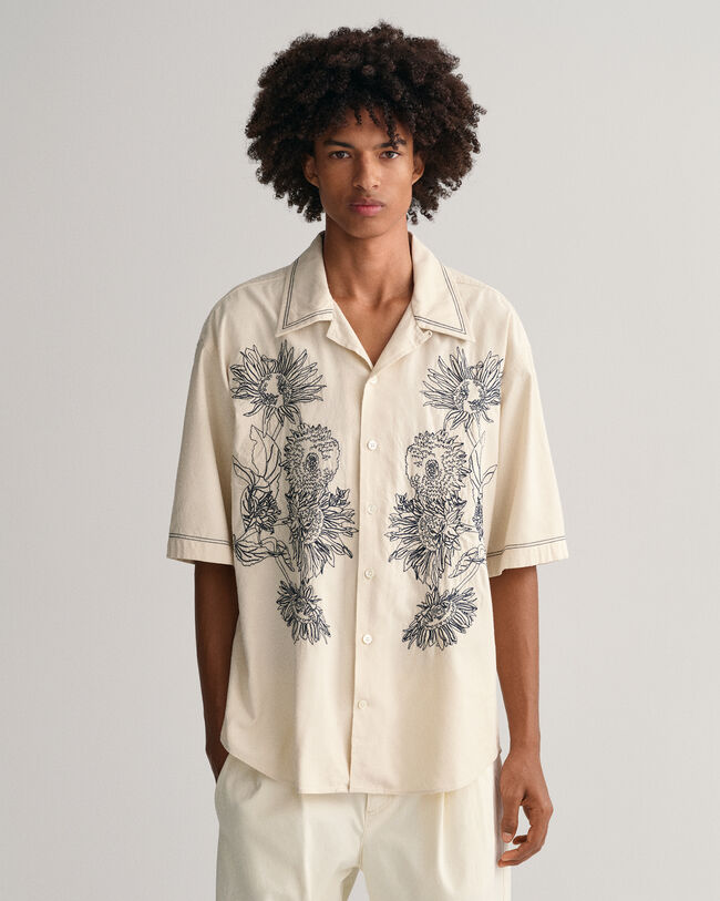 Camisa de manga curta bordada oversized