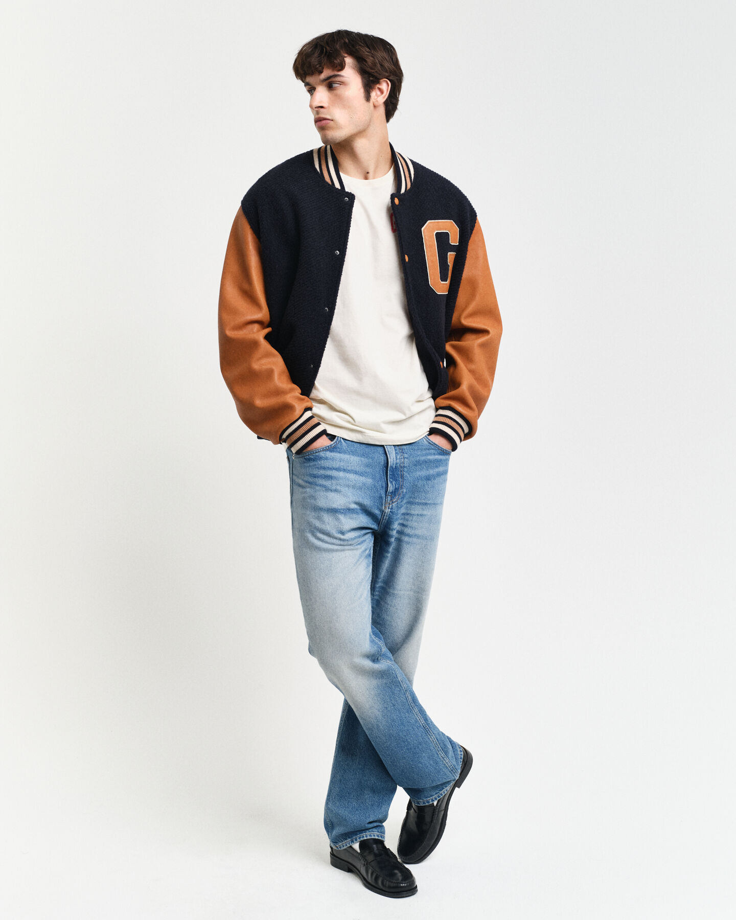 T-shirt GANT 49 Arch Graphic