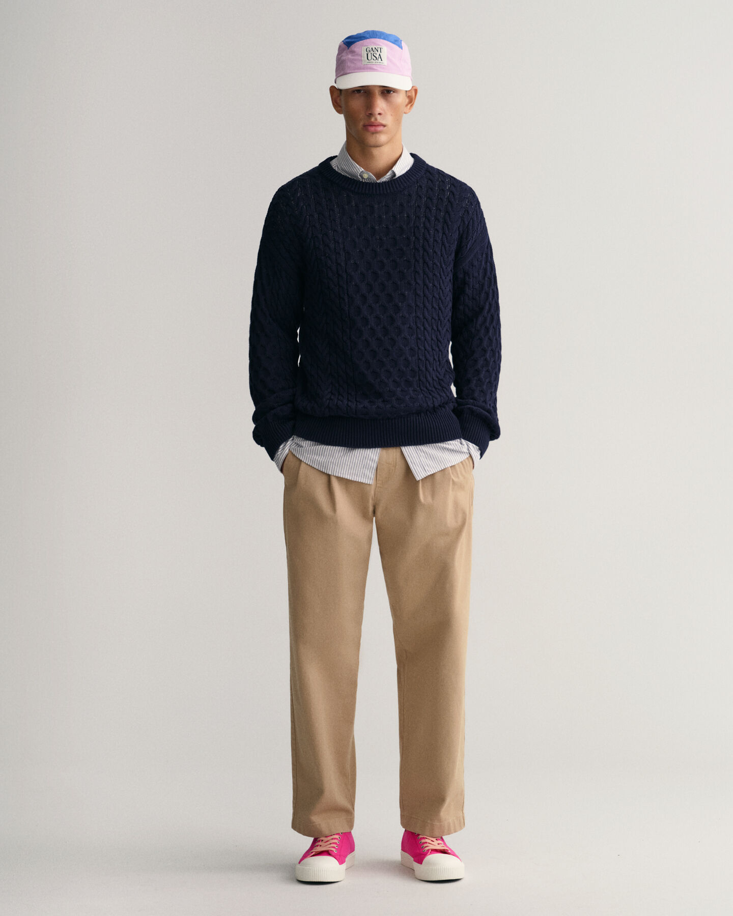 Pulover com decote redondo em malha entran&ccedil;ada de algod&atilde;o