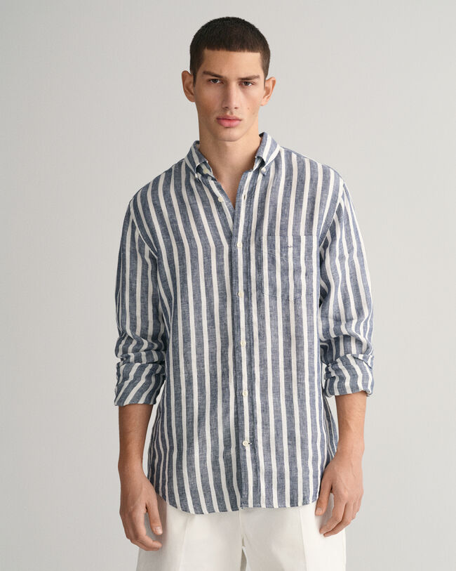 Camisa em linho às riscas largas regular fit
