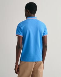 Polo em algod&atilde;o piqu&eacute; com pesponto de 3 cores