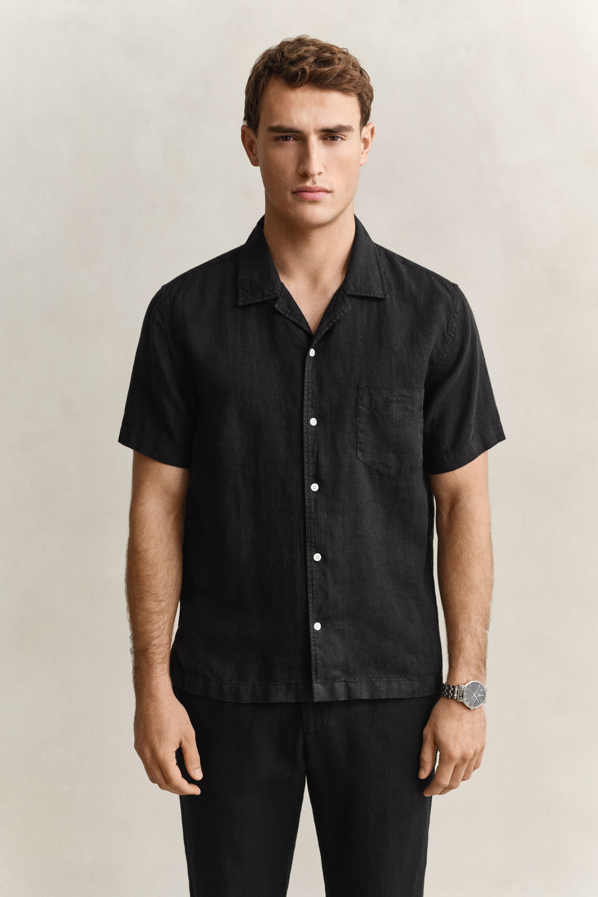 Camisa de manga curta em linho