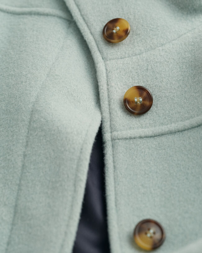 Casaco de l&atilde; curto