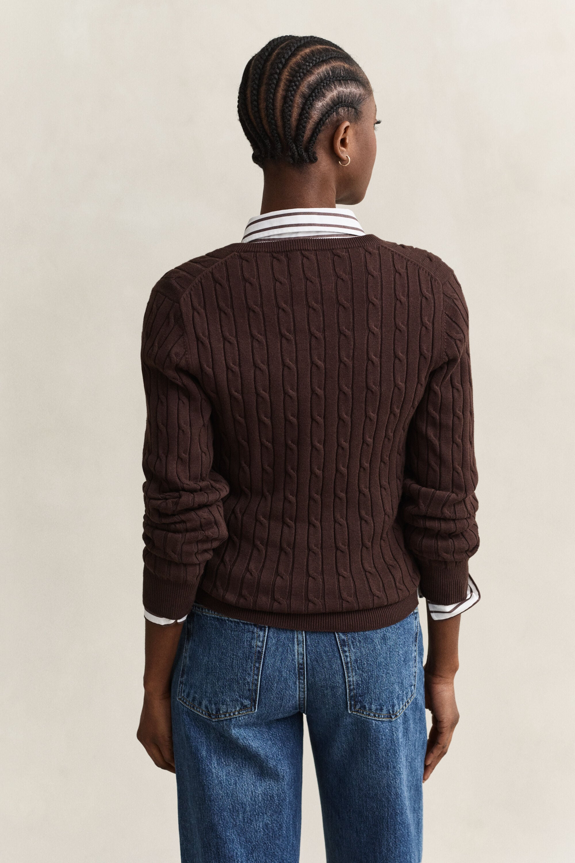 Camisola de malha entrançada com decote em V em algodão com elastano