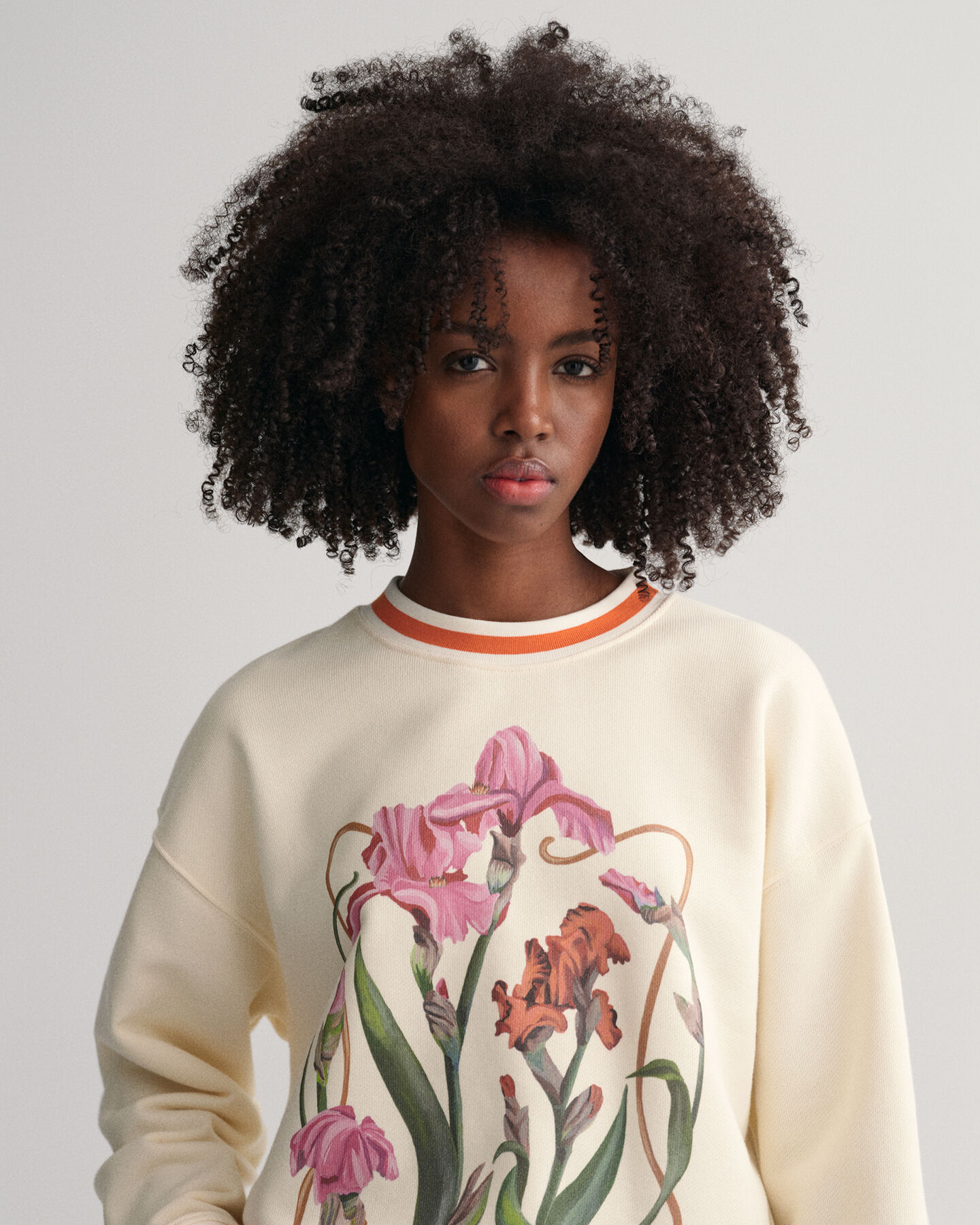 Sweatshirt com decote redondo e estampado Iris