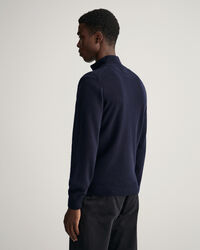 Casaco com fecho em lã extrafina