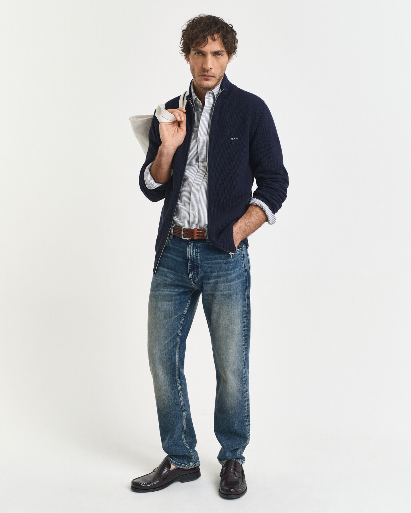 Casaco de malha em algodão piqué com fecho de correr