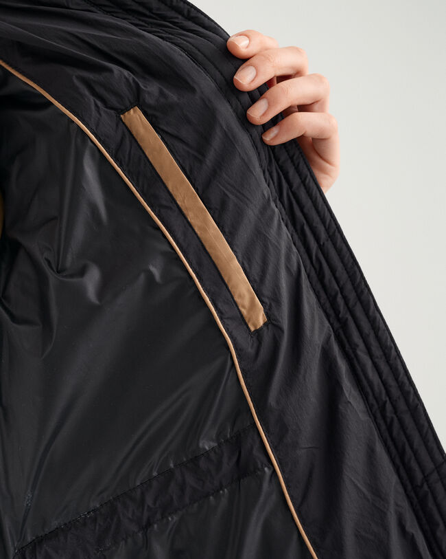 Sobretudo de penas comprido